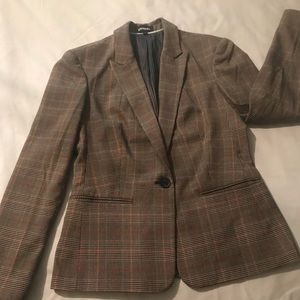 Women Express Boyfriend Blazer